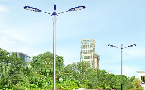 碌曲太阳能路灯地脚螺栓规格：防止倾倒的关键