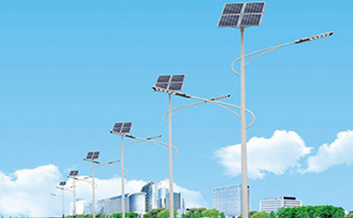 北方冬季碌曲太阳能路灯的保养要点