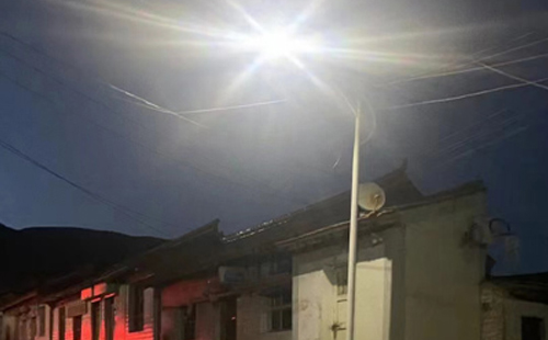 农村院子里最适合的碌曲太阳能路灯亮度与安装要点