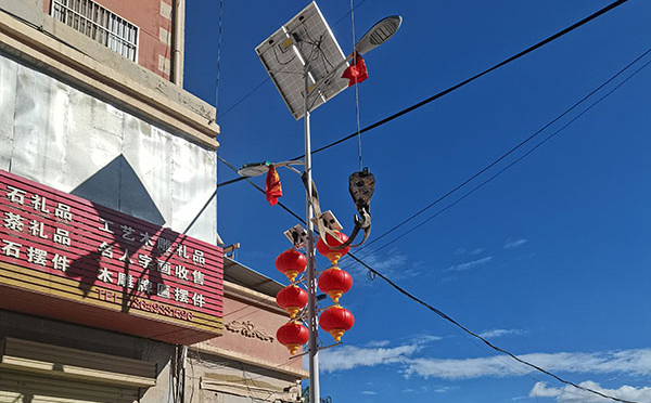 碌曲智慧路灯在城市物联网系统中的集成与运维